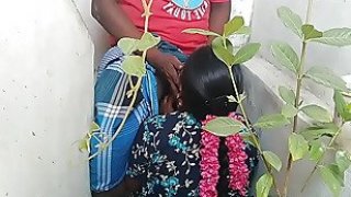 Seks istri rumah kecantikan desa tamil India