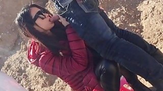 Amateur Chinese chick and her boyfriend bang doggy style outdoor