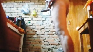 Chudai buatan rumah Asia asli dengan ibu rumah tangga desa - film seks hd panas